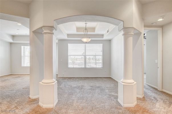 Empty room, Interior, Pendant Lights, Recessed Lighting