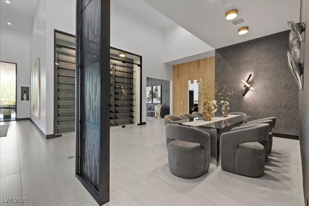 Dining room, Interior, Recessed Lighting
