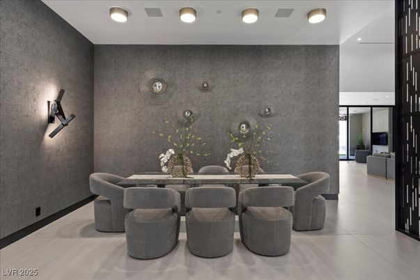 Dining room, Interior, Recessed Lighting