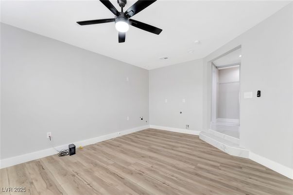 Bathroom, Interior, Marble Walls, Recessed Lighting