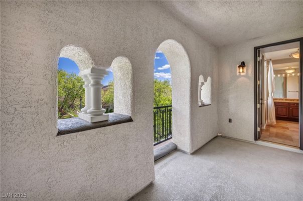 Empty room, Interior, Stone Walls