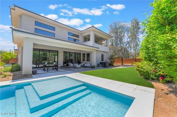 Backyard, Exterior, Pool