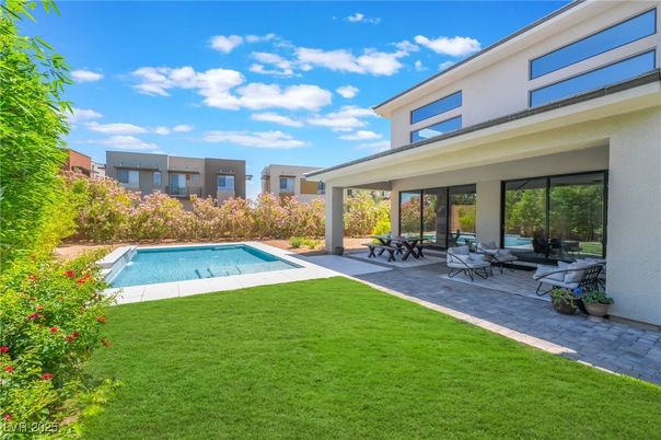 Backyard, Exterior, Pool