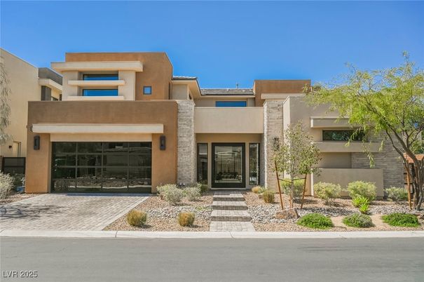 Attached, Exterior, Facade, Modern