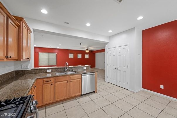 Interior, Kitchen, Recessed Lighting