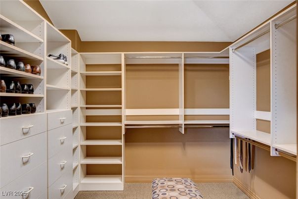 Interior, Walk-in Closets