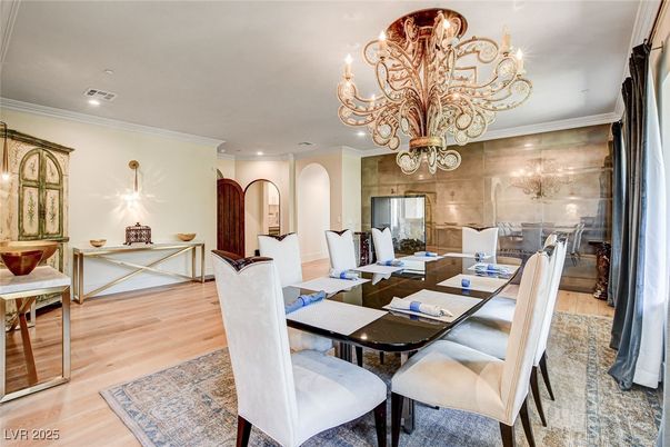 Chandelier, Dining room, Interior, Recessed Lighting, Wood Texture Flooring
