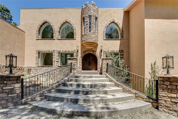 Exterior, Facade, Spanish Mediterranean