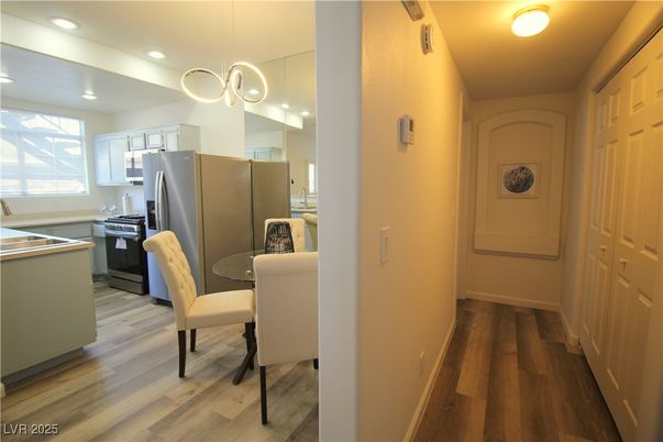 Interior, Kitchen, Pendant Lights, Recessed Lighting, Wood Texture Flooring