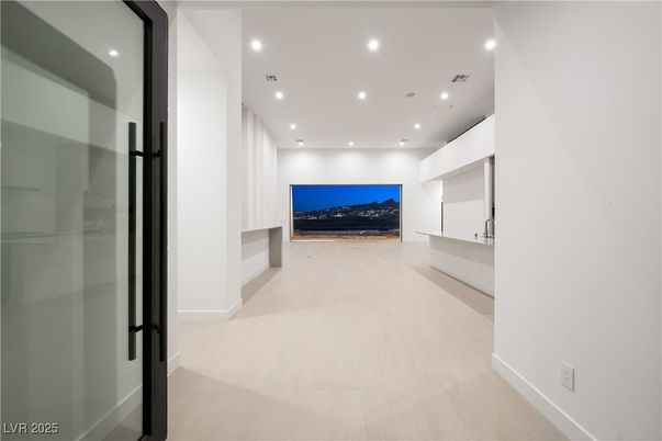 Interior, Recessed Lighting