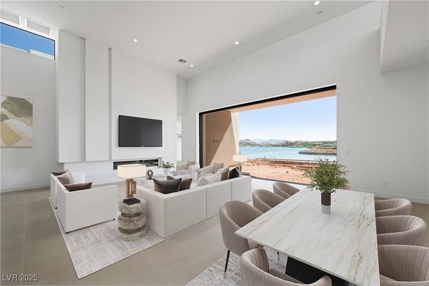 Dining room, Interior, Living room, Recessed Lighting, Water