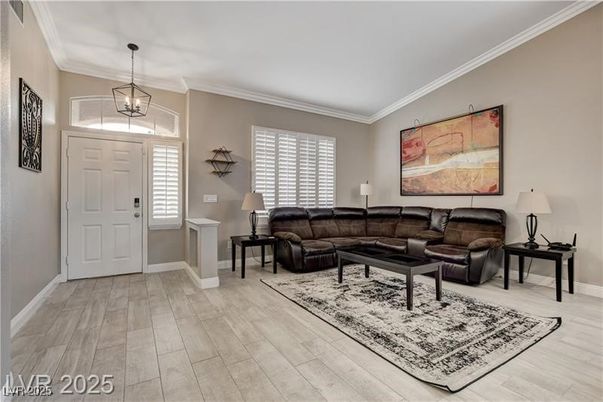 Interior, Living room, Pendant Lights, Wood Texture Flooring
