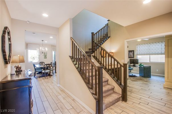 Chandelier, Dining room, Interior, Recessed Lighting, Wood Texture Flooring