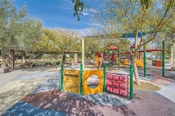Backyard, Exterior, Playground