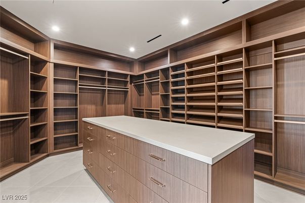 Interior, Recessed Lighting, Walk-in Closets