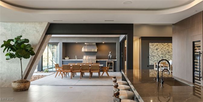 Dining room, Interior, Kitchen, Recessed Lighting, Stainless Steel Appliances