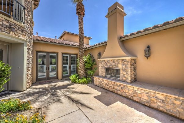 Exterior, Fireplace