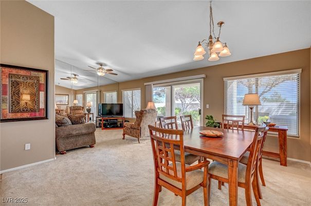 Chandelier, Dining room, Interior, Living room