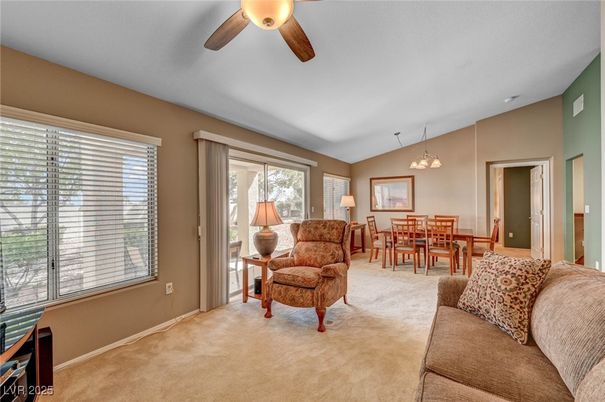 Chandelier, Dining room, Interior, Living room