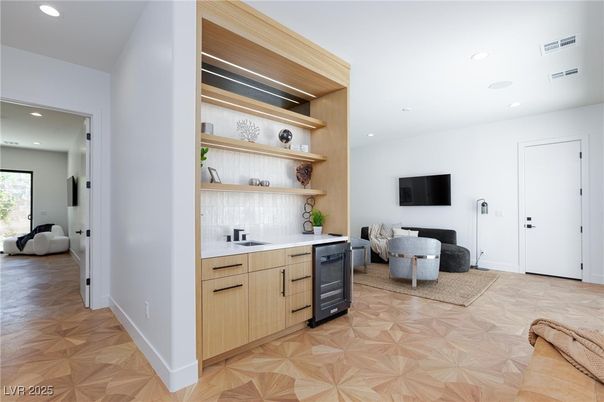 Interior, Kitchen, Living room, Recessed Lighting, Wood Texture Flooring