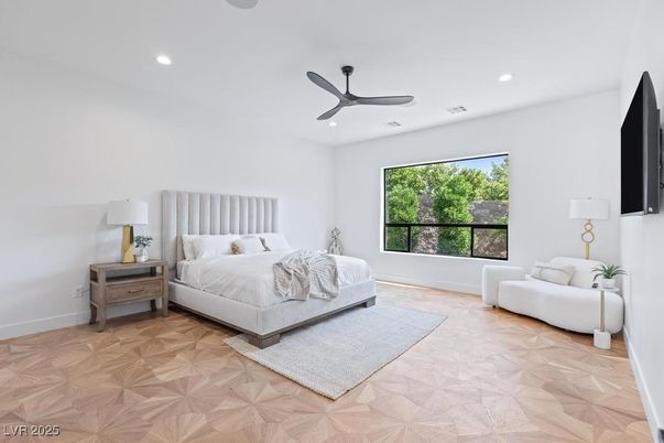 Bedroom, Interior, Recessed Lighting, Wood Texture Flooring