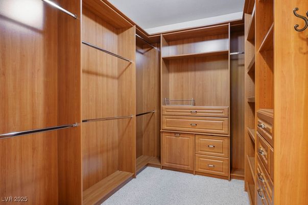 Interior, Walk-in Closets
