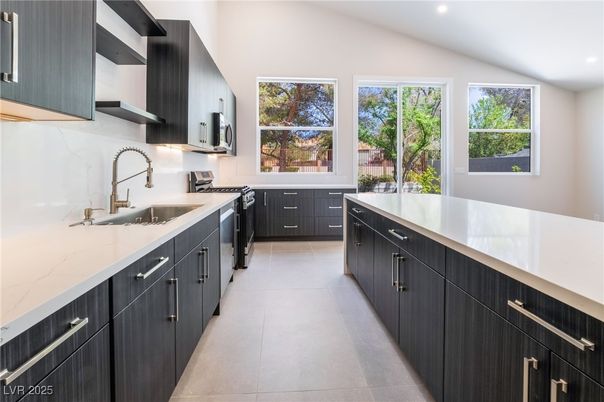 Interior, Kitchen, Recessed Lighting