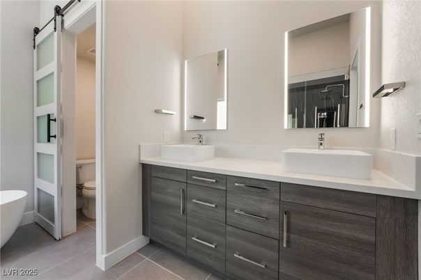 Bathroom, Dual Sink Vanities, Free Standing Baths, Interior