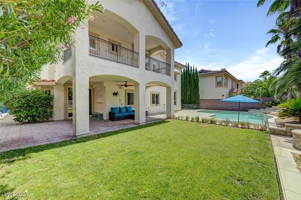 Backyard, Exterior, Pool