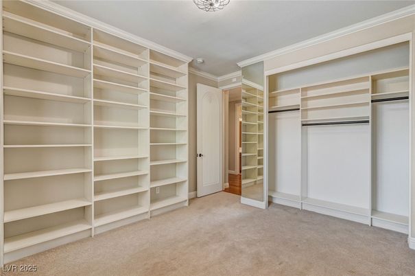 Interior, Walk-in Closets