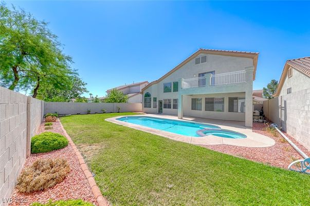 Backyard, Exterior, Pool