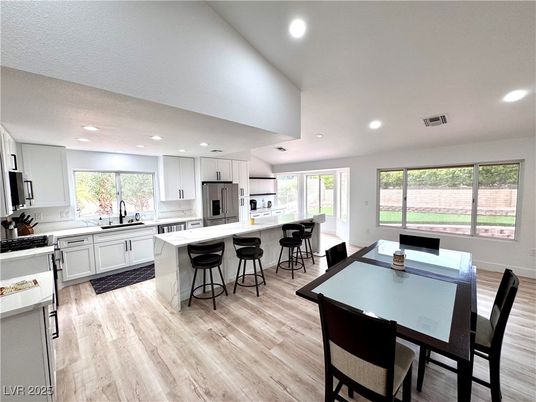 Dining room, Interior, Kitchen, Recessed Lighting, Wood Texture Flooring