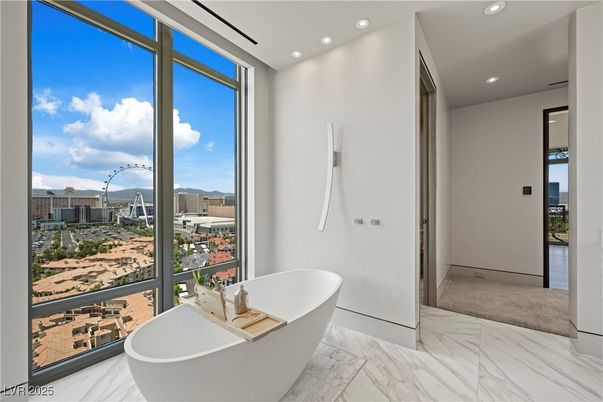 Bathroom, Free Standing Baths, Interior, Marble, Recessed Lighting