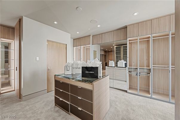 Interior, Recessed Lighting, Walk-in Closets