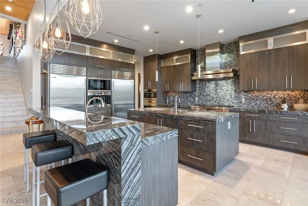 Interior, Kitchen, Pendant Lights, Recessed Lighting, Stainless Steel Appliances