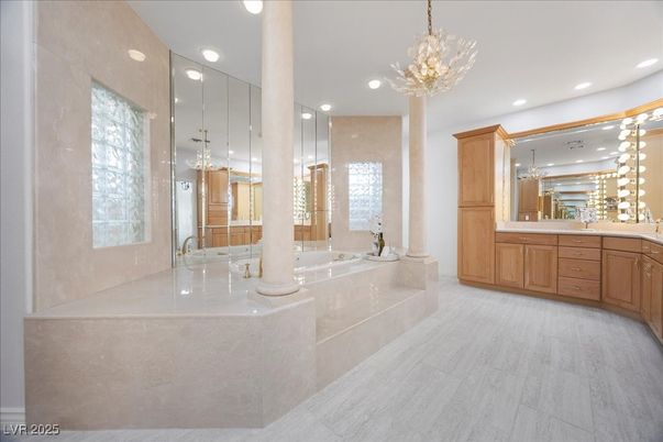 Bathroom, Dual Sink Vanities, Interior, Pendant Lights, Recessed Lighting