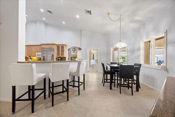 Dining room, Interior, Kitchen, Pendant Lights, Recessed Lighting