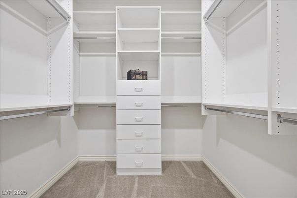 Interior, Walk-in Closets
