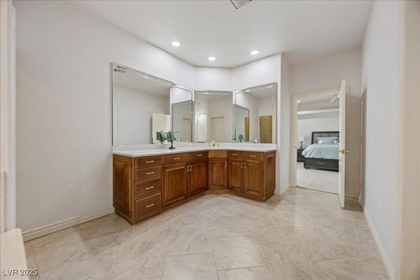 Bathroom, Bedroom, Interior, Recessed Lighting