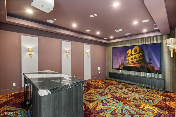 Interior, Projection Screen, Recessed Lighting, Theatre Room
