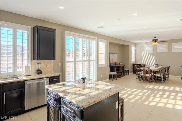 Dining room, Interior, Kitchen, Recessed Lighting, Stainless Steel Appliances