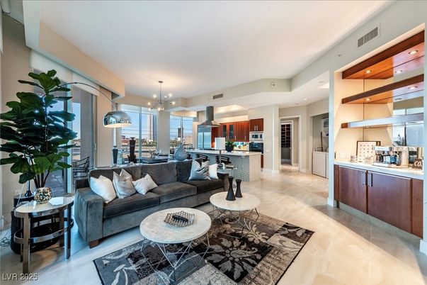 Dining room, Interior, Kitchen, Living room, Pendant Lights, Recessed Lighting, Stainless Steel Appliances
