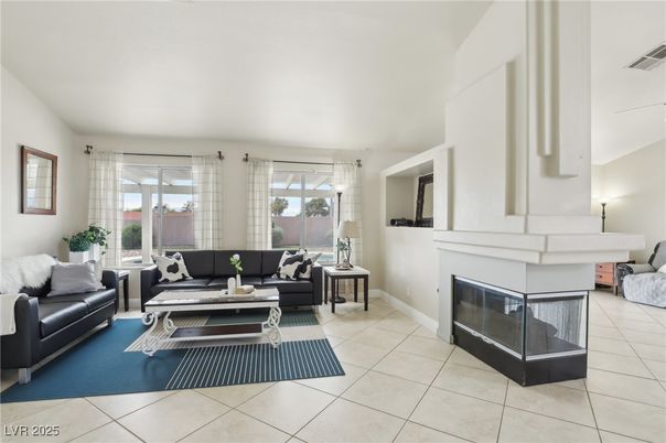 Fireplace, Interior, Living room
