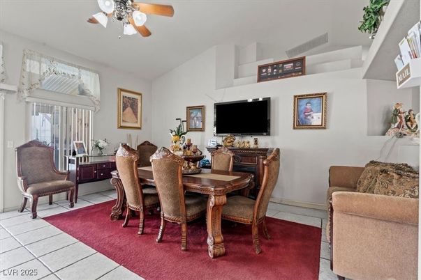 Dining room, Interior
