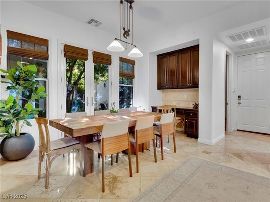 Dining room, Interior, Pendant Lights