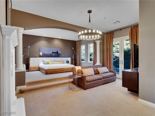 Fireplace, Interior, Living room, Pendant Lights, Recessed Lighting