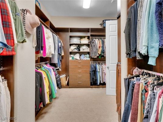 Interior, Walk-in Closets