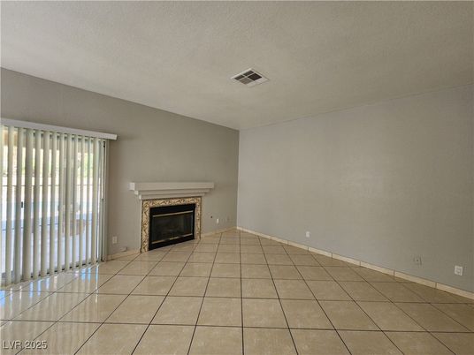 Empty room, Fireplace, Interior