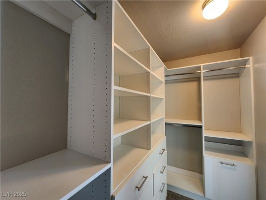 Interior, Walk-in Closets