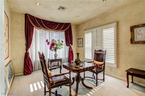 Dining room, Interior, Recessed Lighting